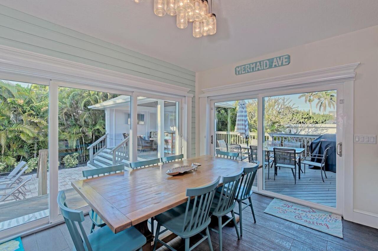 Mermaids Crossing By Beach Retreats Holmes Beach Exterior photo