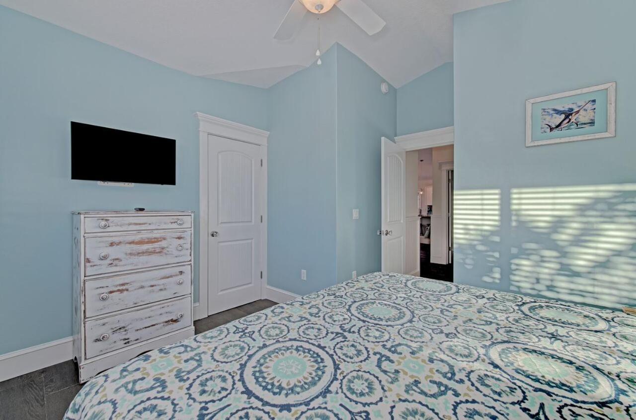 Mermaids Crossing By Beach Retreats Holmes Beach Exterior photo
